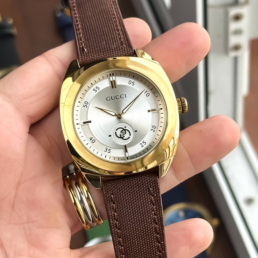 Gucci Men’s Leather Watch First Copy