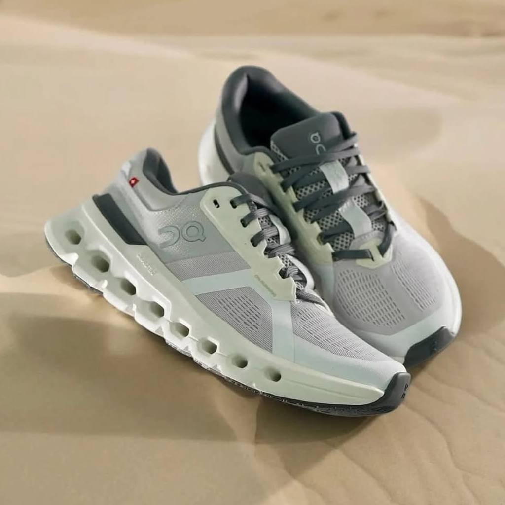 First Copy Shoes On Running Cloudrunner 2 White Frost