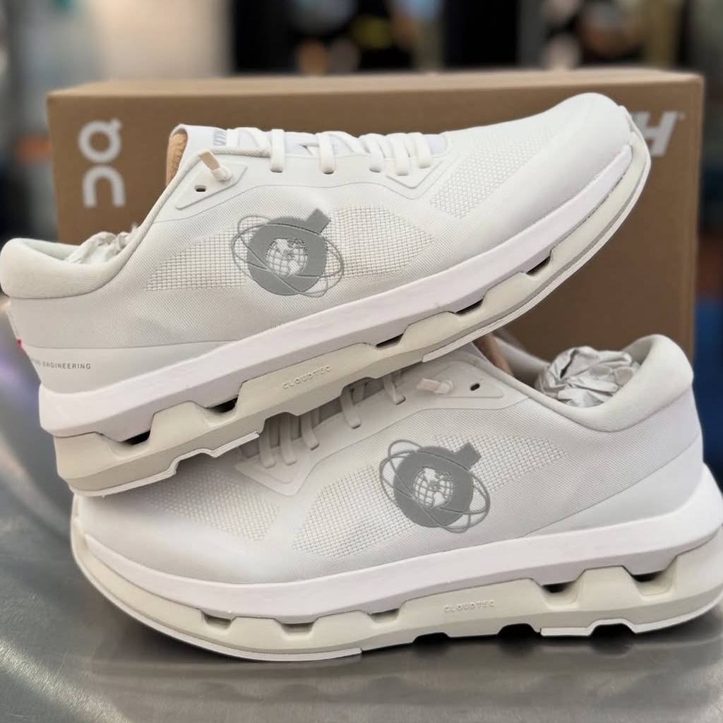 First Copy Shoes On Running x Kith Cloudzone White Ice