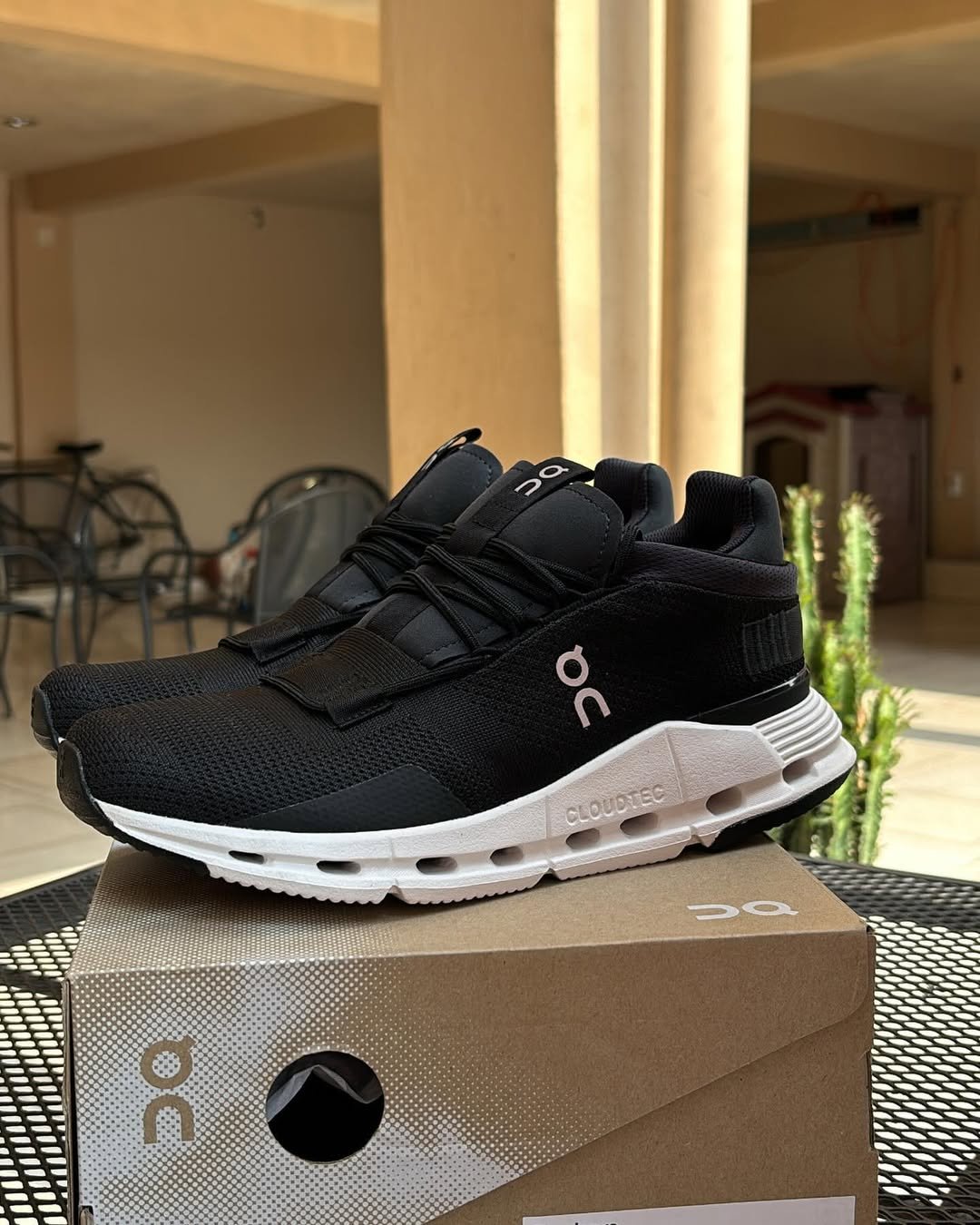 On Cloud Nova Running Black White 3 First Copy Shoes On Cloud Nova Running Black White-1